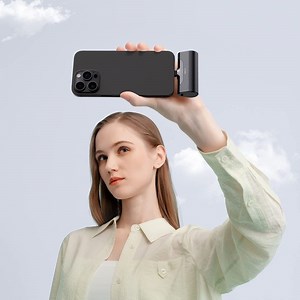 Amazon Reviewers Can't Get Enough of This Cheap Portable Charger