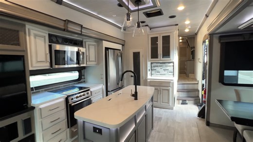 Luxury never goes out of style, especially when it’s a 2021 Keystone Montana 3121RL! This used fifth wheel is packed with upscale comfort from front to back. A private bedroom with a barn door, cozy fireplace, spacious kitchen island, and even a coffee station, just to name a few. Ready to step into luxury? Check it out today at Walnut Ridge! #ThrowbackThursday #UsedRV #KeystoneMontana #LuxuryCamping #WalnutRidgeRV | Walnut Ridge RV