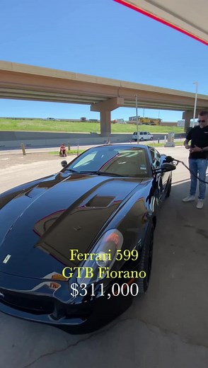 How many cars does he actually have? 😂 #gasmonkeygarage #richardrawlings #gasmonkey #petrol #ferrari | Daniel Mac