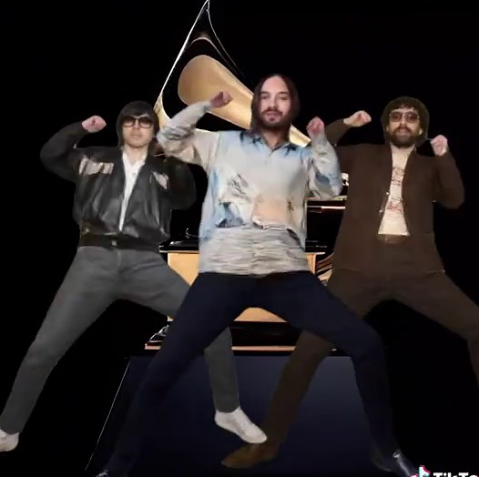 🕺🕺🕺 #grammys #neverender | tame impala