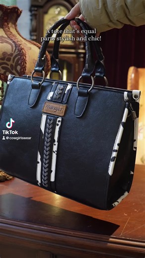 If you need a go-to work bag—this is it 👜 roomy, stylish, and effortlessly elevates every outfit✨@Rustic Charm Bootic #tote #cowgirlstyle #baglover #dailybag #wranglerbag