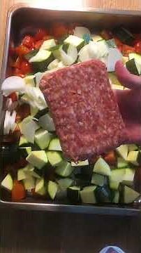Pas le temps de faire des légumes farcis ? Testez cette recette simple et rapide à préparer !