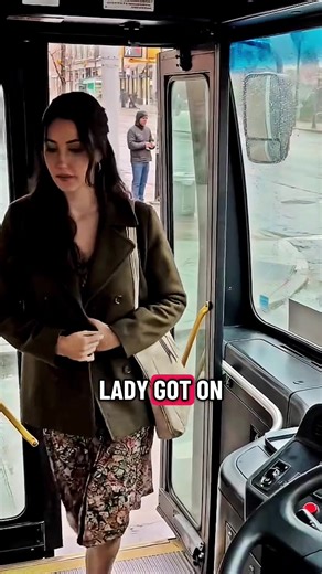 A Letter on the Bus Changed Everything | The Power of Kindness Comes Full Circle #lifelessons #TrueStory #AmericanStory #LifeLesson #life