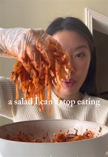 Quick and Flavorful Korean Daikon Salad Recipe