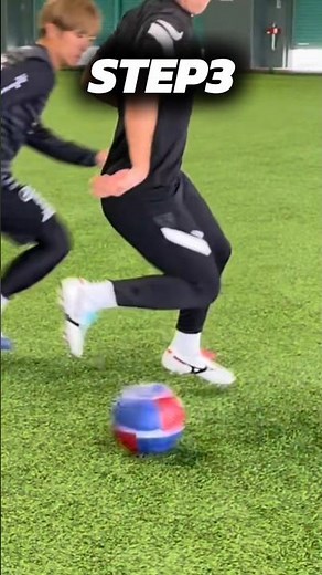 Football skills #footballskills #footballshorts #footballkhela #youtubeshorts #shortvideo