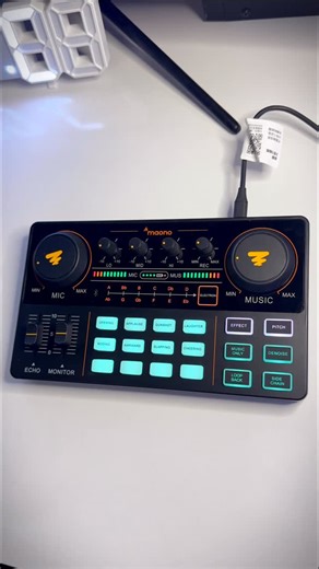 Anow Gaming Store on Instagram: "🟠Maonocaster Lite Podcast Equipment Bundle 🎤 #maono @maonoglobal"