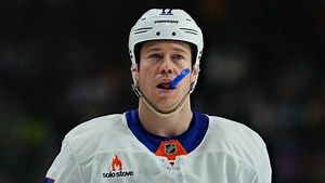 Islanders Matt Martin Retires; Now Only Four Visor-Less Players Left In The NHL