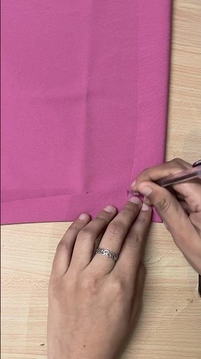 Corner folding hack #sewinghacks #sewingtips #cornerfold#stitchingideas #shorts