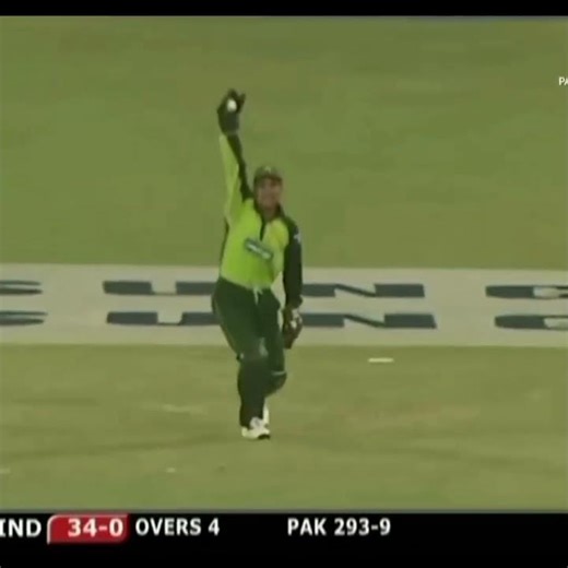 Fastest Fire vs Batting Genius – Classic Battle