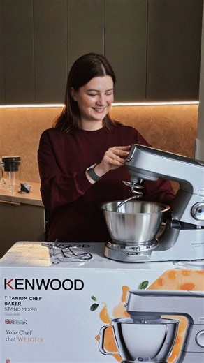 Brigita Uyar | Pagalbininkas virtuvėje Kenwood Titanium Chef Baker 😍 Apie tokį multifunkcinį virtuvės kombainą svajojau labai ilgai ir pagaliau jis mano... | Instagram