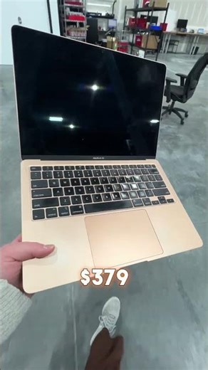 MacBook Air vs iPad Air 5: Which Should You Choose?