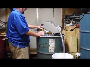 HONEY PUMP Beekeeping, Pumping Honey Buckets Barrels Maxant Rotary Gear Pump Georgia Beekeeper John