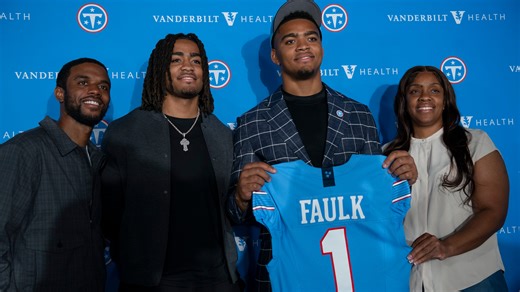 Titans NFL draft report card. How 7 experts, including Mel Kiper, graded draft class