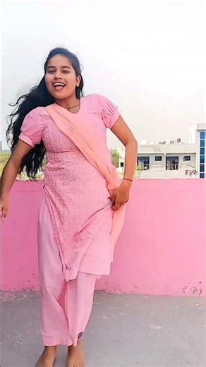 Sona kinta sona hai 😍✨ #ytshorts #dance #trendingsong #viralsong #ontrend #foryou ll Anu rajput