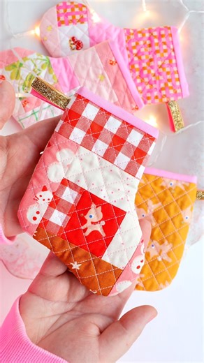 FREE Pattern and Template, easy christmas stocking ✨ sewing project for Beginners #sewingtutorial