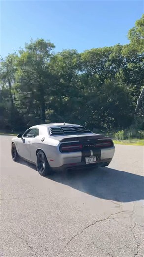 Dodge Challenger SRT Hellcat #musclecar #hellcat #superchargerwhine
