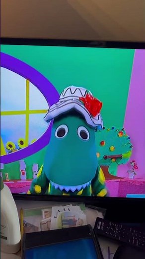 The Wiggles Dorothy The Dinosaur Dancing (2006)