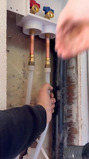 installing an Oatey quadtro laundry box with pro press transitions to... | Replumb 03