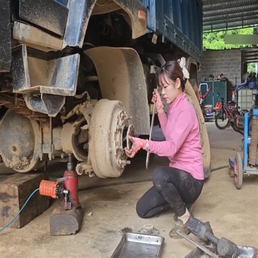 32K views · 533 reactions | truck maintenance the job of a small but mighty girl | Cordle Family | Facebook
