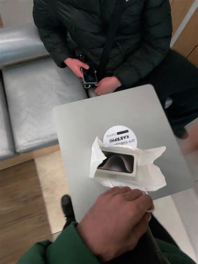 Відео користувача Redemption of phones (@redemption.of.phones) з композицією «оригінальний звук - Redemption of phones»