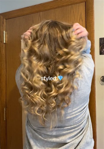 filming this made me realize it is time for a trim 😅 #fyp #beauty #trend #hairtok #blonde