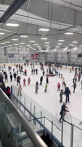 Had a blast at the Winter Break Skate today at Sno-King Ice Arenas in Snoqualmie! Huge shoutout to The Swirl, Snoqualmie Ice Cream, City of Snoqualmie Government, and The Trail Youth for making this free ice skating event a winter wonderland of fun! ❄️⛸️ | SnoValley Chamber of Commerce