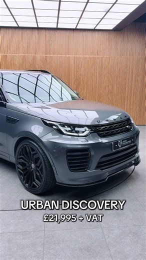 LAND ROVER DISCOVERY SD V6 HSE 2019 (19) | 98,000 miles Automatic | 4WD £21,995 VAT • URBAN Automotive Conversion • 23” Gloss Black Urban Alloys • Air Suspension • Rear Seat Conversion • Heated Steering Wheel • Heated Front Seats • Electric Memory Seats • Meridian Sound System • 360° Camera • Power Tailgate 📍 Lancashire Finance & Part Ex available #discovery #urban