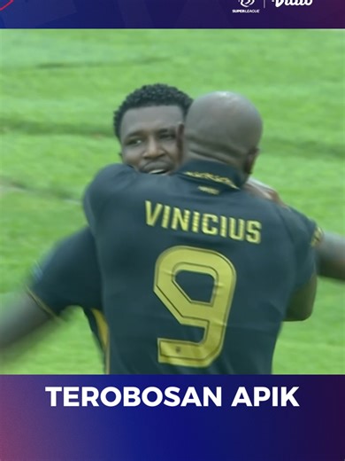 Douglas Countinho Mencetak Gol Menarik