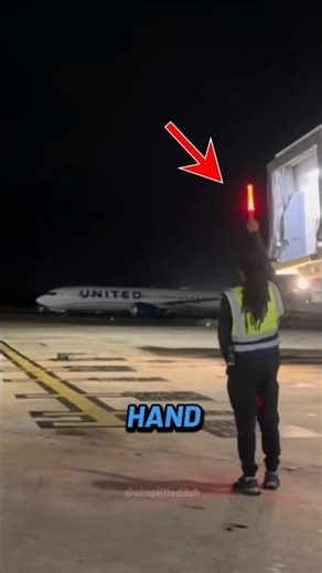 The Most UNDERRATED Job at the Airport | COOL AVIATION 😎✈️