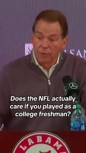 Does the NFL actually care if a player played as a freshman in college? 🤔 Here’s what Nick Saban had to say on the topic, as player expectations remain high and many look to enter the transfer portal if they don’t get playing time early in their career. #alabamafootball #crimsontide #rolltide #rtr #nflplayers #nfldraft #nflcombine #alabama #nfl #nflfootball #nicksaban #transferportal #fyp #sabanrants