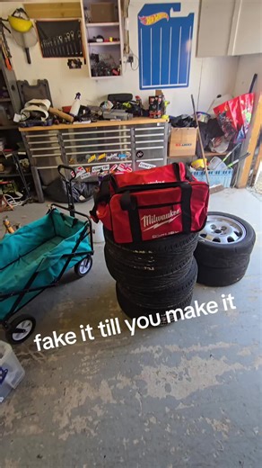 fake it till you make it baby!!! #fpm #fpmgarage #modifiedcar #tools #fakeituntilyoumakeit
