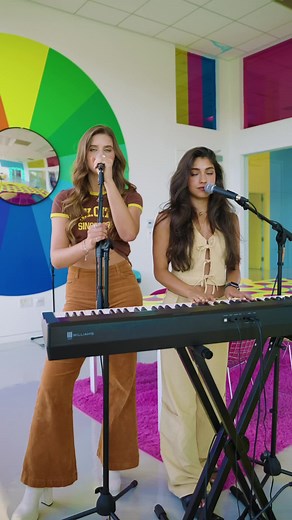 We’re celebrating @BILLIE EILISH’s special performance at the #ClosingCeremony with a “Birds of a Feather” cover! 💕🌎 we’re so proud of all of the athletes who showcased how talented people are across the world and who represented their countries with such grace🫶🏼Can’t wait for #la28 #paris2024 #olympics #nowunited #billieeilish #cover #sing @Savannah @Nour نور @Olympics