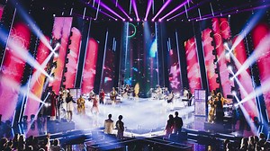 X Factor 2022, Sky e streaming NOW. Doppia eliminazione. Ospiti Sangiovanni e Yungblud