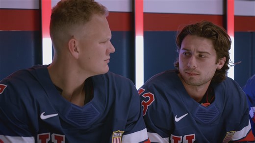 Hamm gives a pep talk to the U.S. men's hockey team