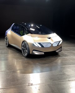 The BMW i Vision Cicular is made from completely recyclable material with some of the coolest gadgets in the world | Supercar Blondie