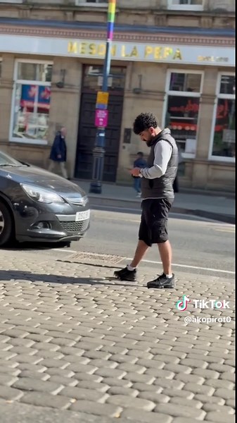 #uk #huddersfield #leeds #manchesterunited #london #kurdistan🇹🇯️