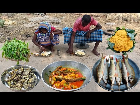 without onion garlic BATA FISH curry yellow CAULIFLOWER and POTATO NEEM LEAVES fry cooking andeating