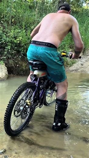 Le seul vélo KTM80 du monde ! Il revient cette semaine! Soyez prêts #demonbike #2stroke #tec #Shorts
