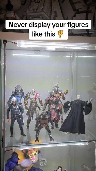 Octopus Flight Stand: Create Epic Action Figure Scenes