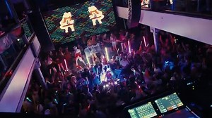 Here’s a quick recap of our Official Anime NYC Saturday after-party with Senpai Squad! We threw our very first 360° boiler room–style rave, and it was a SOLD-OUT show with 1,500 people packing the building. WILD! | Kim Nguyen