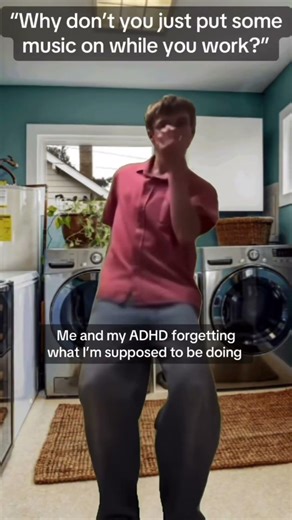 I get distracted, too easy 🤣 #funnylaugh#dance ￼