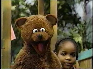 Sesame Street - Stinky In Day Care