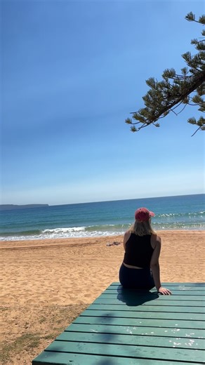 Soak up the sun in beautiful Palm Beach! ☀️ From the iconic Palm Beach Lighthouse to stunning views at The Joey and the serene Bible Garden, there’s no shortage of beauty here. 🌊 | Hello Manly