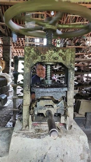 Traditional Way: Making Roof Tiles