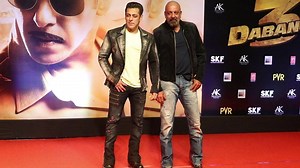 1M views · 25K reactions | Sanjay Dutt With Best Friend Salman Khan At Dabangg 3 Grand Premiere | Movie Talkies | Facebook