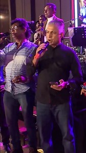 Mee Aba Wanaye | මී අඹ වනයේ | Sing along with Clifford Richards #cliffordrichards #cliffrichard