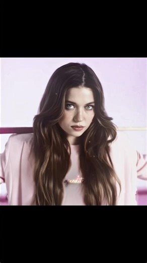 "I'm in love with her beauty 😭🩷" #afrasaraçoğlu #turkey #edit #alightmotion #quickedits