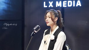 1.5M views · 136K reactions | Đâu vòng tay ấm êm những thân quen Ngày nào giờ đây vụn vỡ..người đi | Nguyễn Hương Ly | Facebook