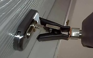 ‼️EMERGENCY LOCKOUT‼️ Non Destructive Entry. Keys left inside the door. Back indoors within 5 minutes of arrival with no damage caused whatsoever using Specialist Locksmith Tools. . . #locksmith #locksmithbrighton #brightonlocksmith #emergency #emergencylocksmith #brighton #hove #souber #lbt #ferret #ferretpro #ferretcamera #gjlocks #locksmithtools #ferrettools | Brighton & Hove Locksmiths