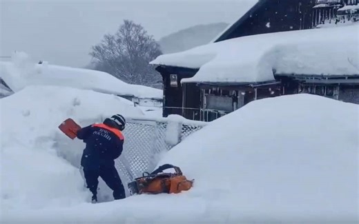Nevicate record in Russia, ma alcuni video online sono stati generati con l'IA